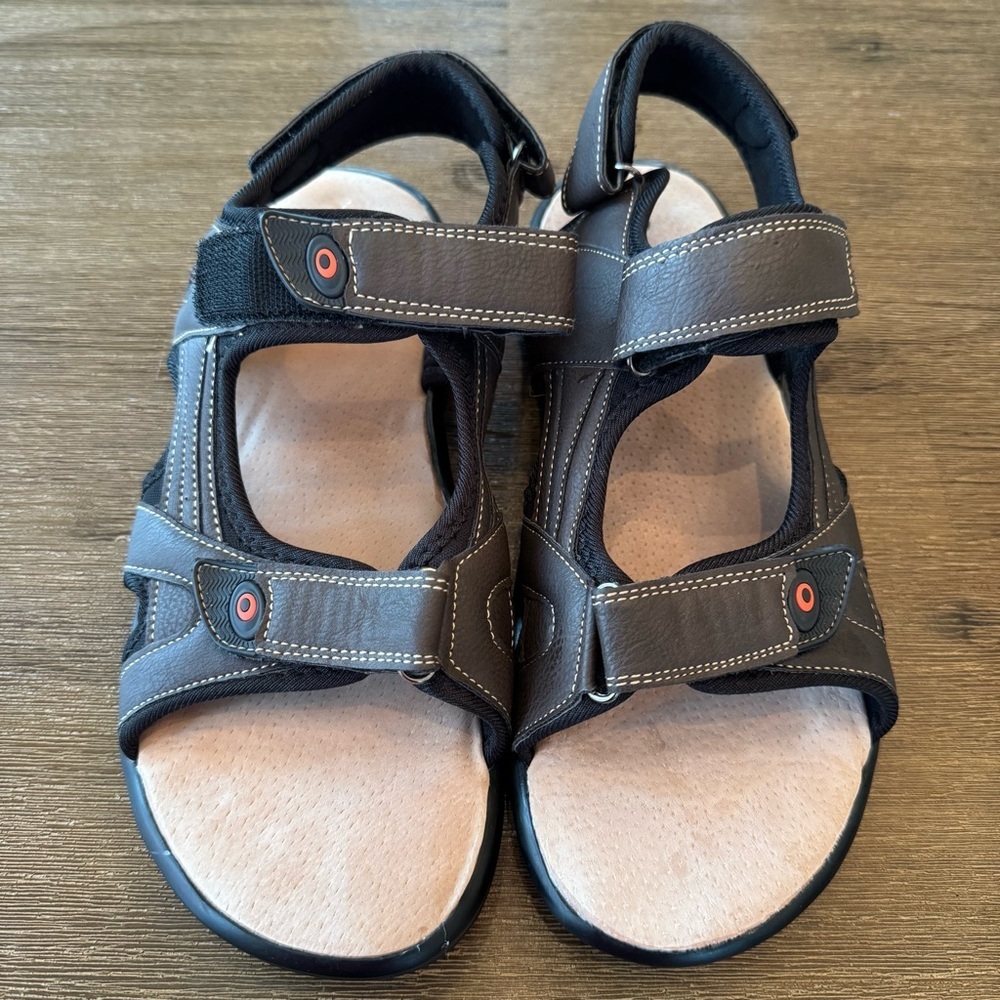 Gardella Men’s Brown Sport Sandals Size 9 Adjustable Velcro Straps 278251 NWOT